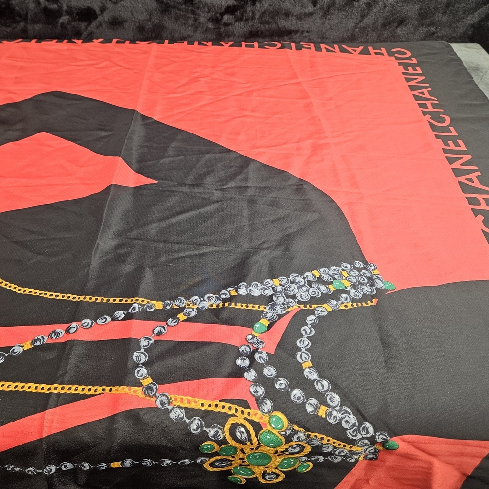 Chanel Red and Black Silk Scarf - Picture 6 of 9